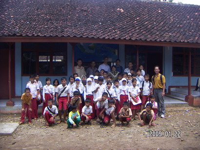 090122 Cibening students and PJI